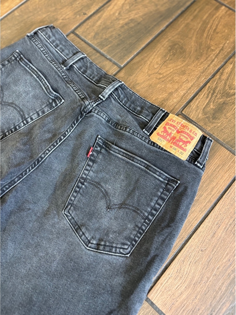 Levi's 541 Athletic black Taper jeans